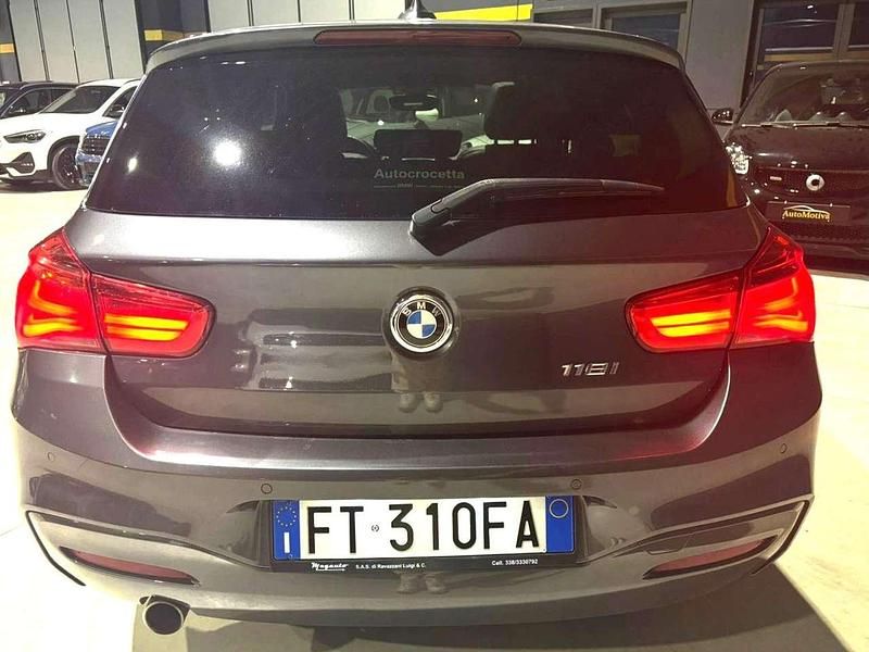 Usata BMW 118 M Sport 136 CV (100 kW) 2018 Grigio Utilitaria