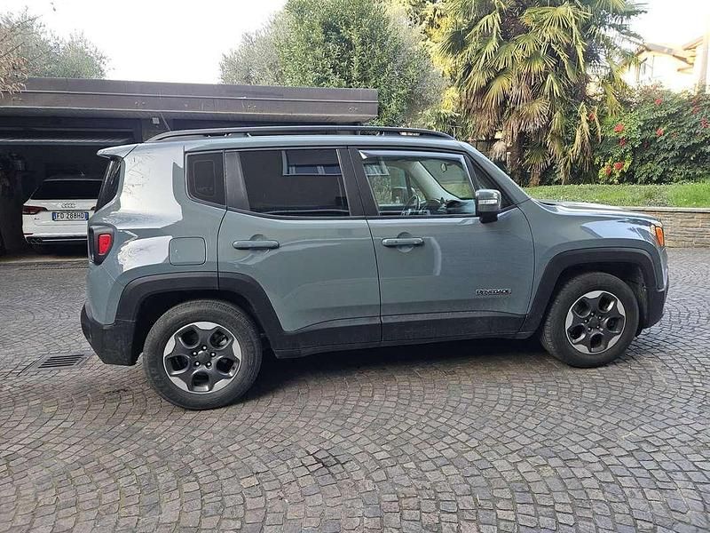 Usata Jeep Renegade Limited 140 CV (102 kW) 2016 SUV