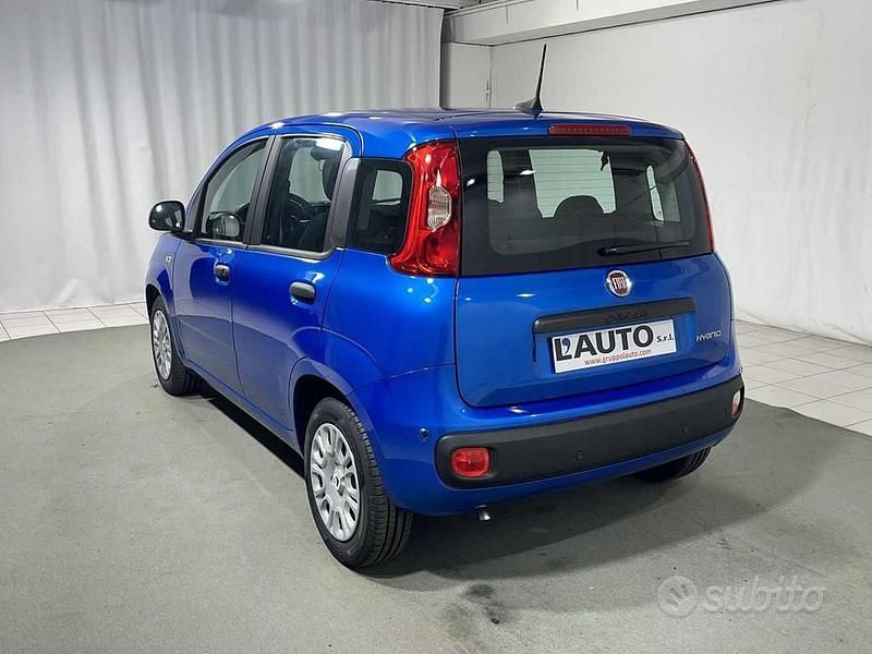 Nuova Fiat Panda S 70 CV (51 kW) 2025 Blu Berlina