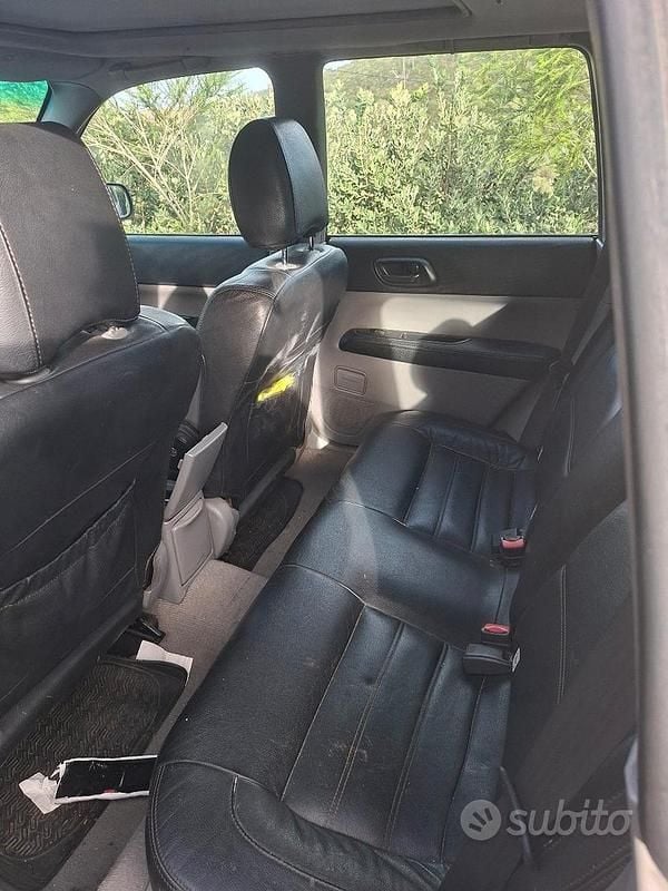 Usata Subaru Forester 2005 Grigio SUV