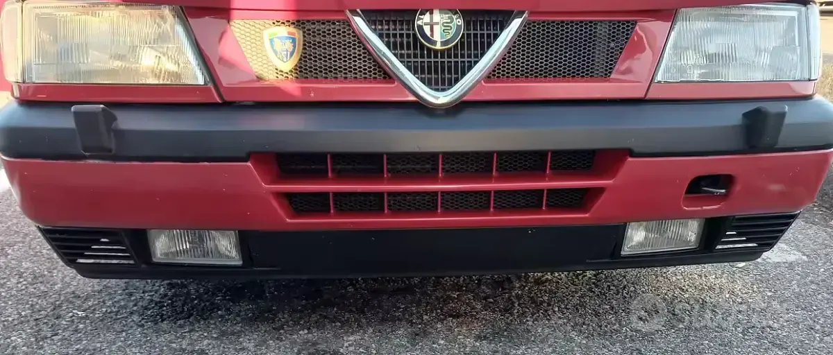 Usata Alfa Romeo 33 105 CV (77 kW) 1991 Rosso Berlina