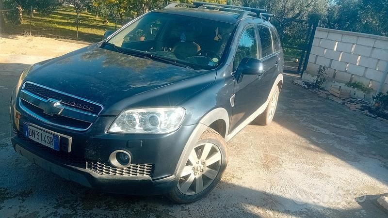 Usata Chevrolet Captiva 150 CV (110 kW) 2007 Nero SUV