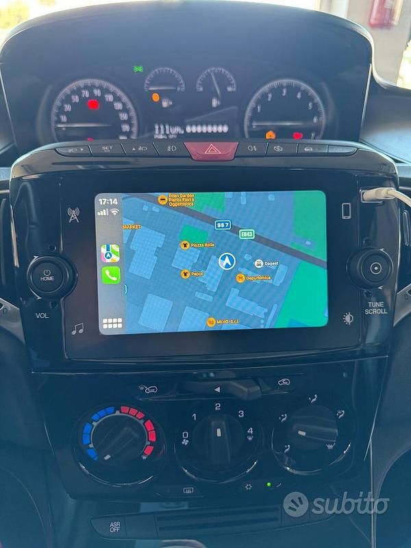 Usata Lancia Ypsilon 69 CV (50 kW) 2023 Nero Utilitaria