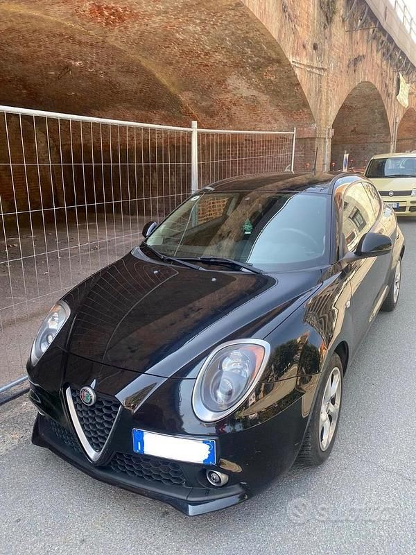 Usata Alfa Romeo MiTo 78 CV (57 kW) 2018 Nero Utilitaria