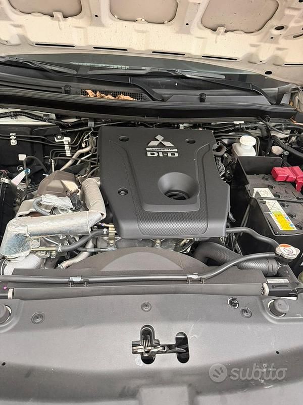 Usata Mitsubishi L 2022 Bianco SUV