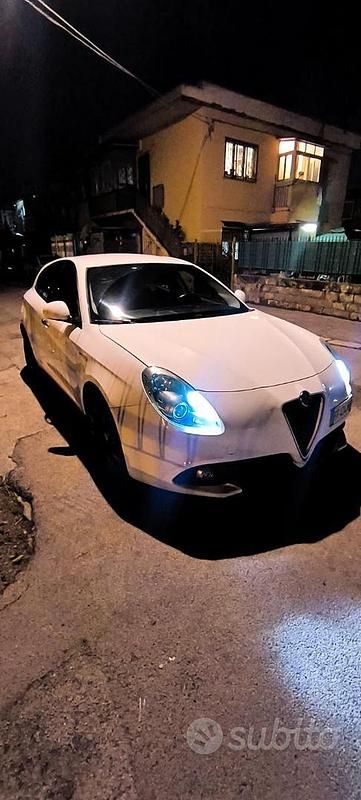 Usata Alfa Romeo Giulietta 120 CV (88 kW) 2016 Bianco Berlina