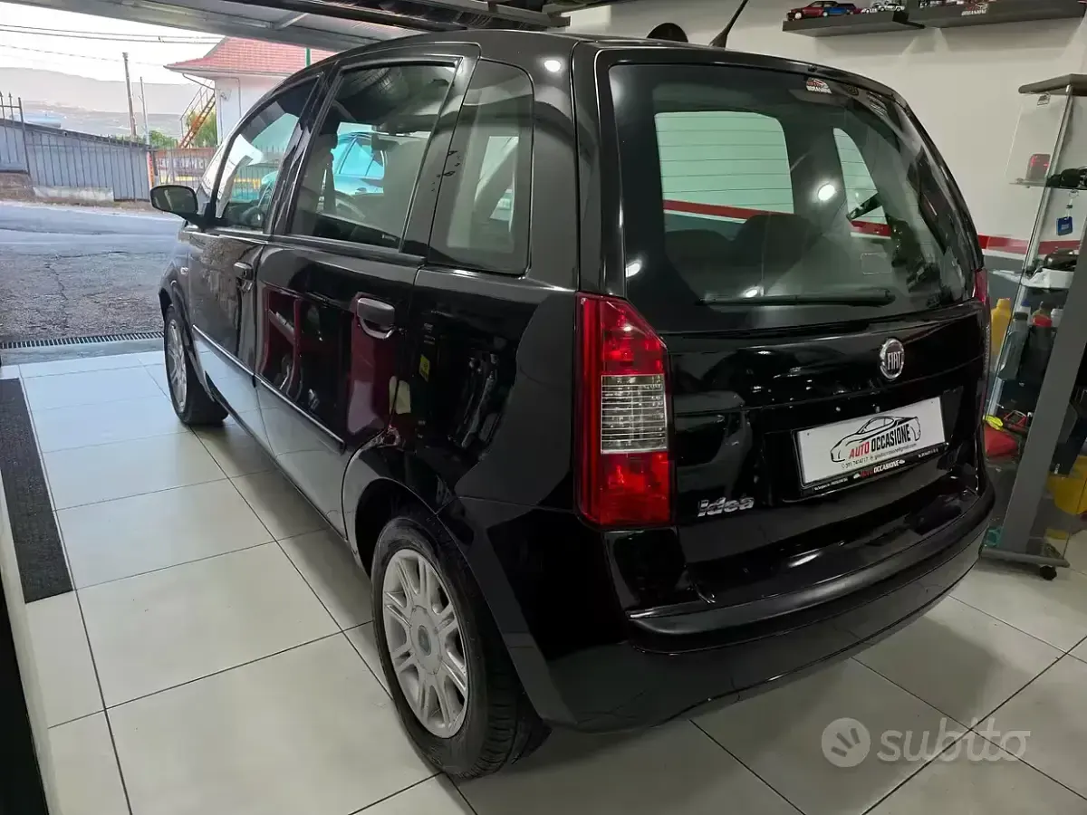 Usata Fiat Idea 80 CV (58 kW) 2008 Nero Monovolume