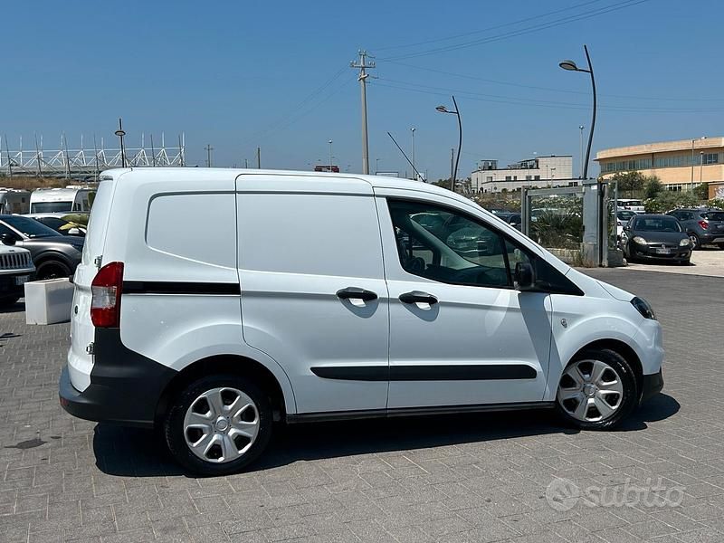 Usata Ford Transit Trend 75 CV (55 kW) 2020 Bianco Furgone