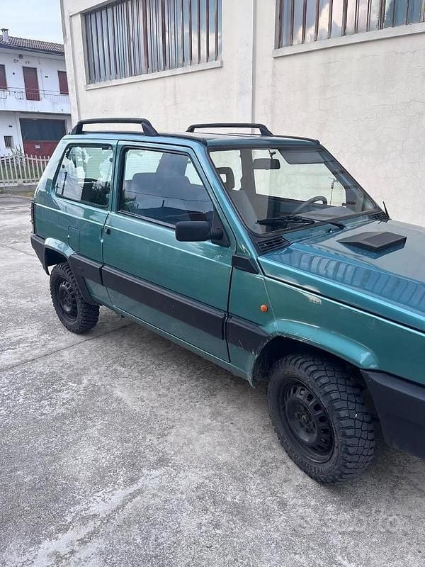 Usata Fiat Panda 54 CV (39 kW) 2001 Verde Berlina