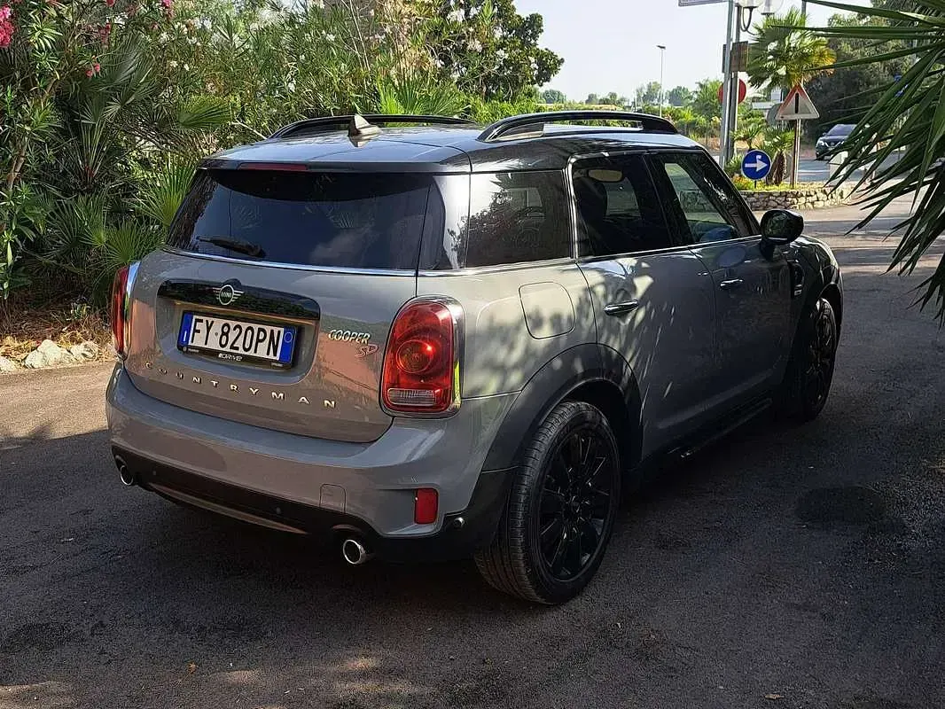 Usata Mini Cooper SD Countryman Business 190 CV (139 kW) 2020 Grigio SUV
