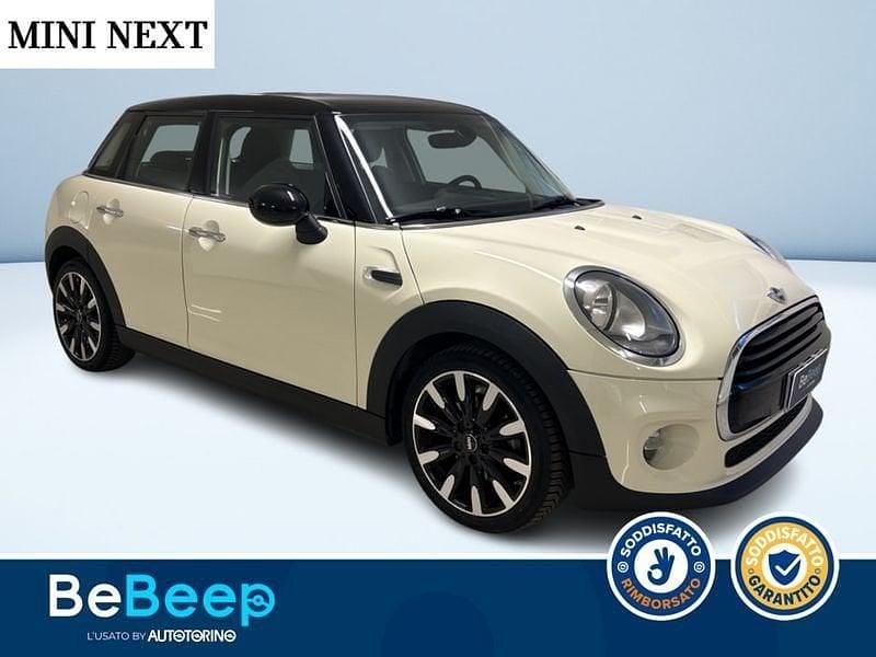 Usata Mini Cooper Hype 136 CV (100 kW) 2017 Beige metallizzato Utilitaria