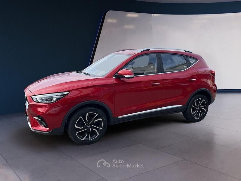 Usata MG ZS Luxury 106 CV (77 kW) 2023 Rosso SUV