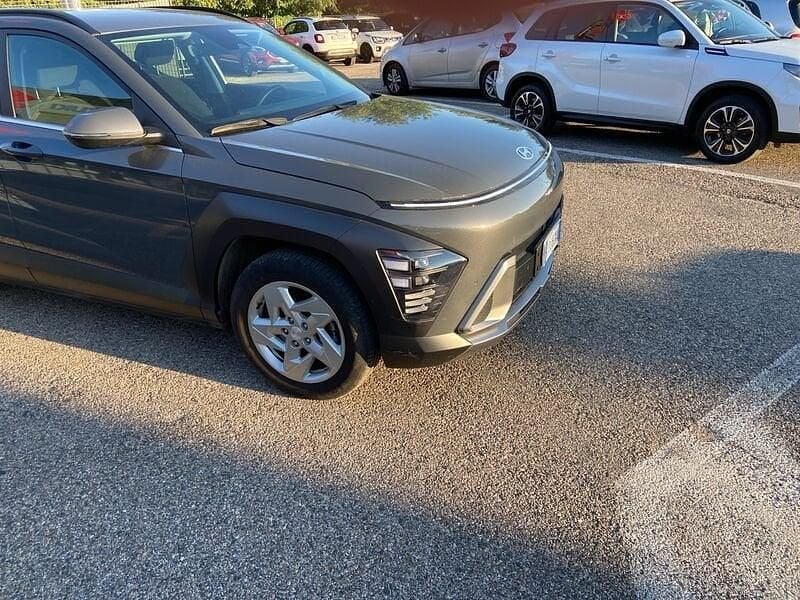 Usata Hyundai Kona 120 CV (88 kW) 2023 Grigio SUV