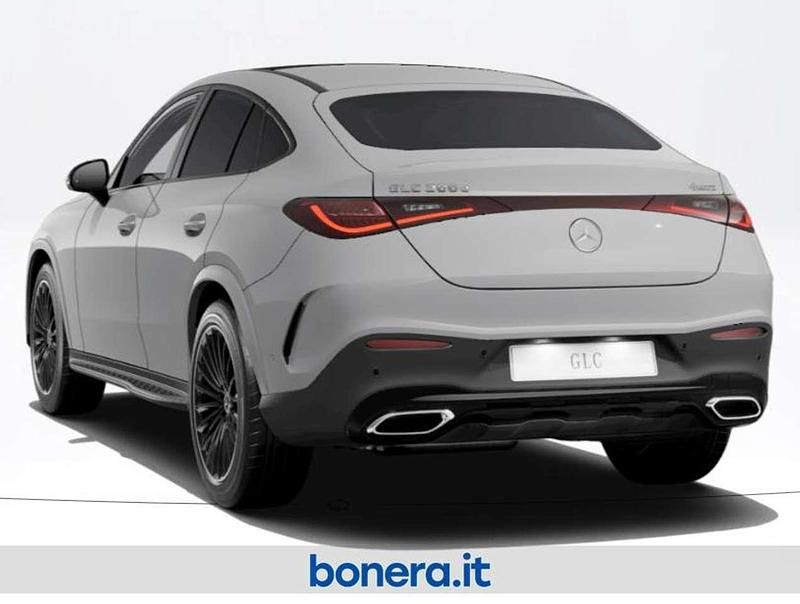 Nuova Mercedes GLC300e AMG Line Premium 269 CV (197 kW) 2026 Grigio alpi manufaktur Coupé