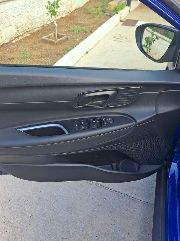 Usata Hyundai Bayon 82 CV (60 kW) 2024 Blu/azzurro SUV