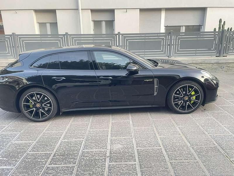 Usata Porsche Panamera S E-Hybrid Sport Turismo 330 CV (242 kW) 2022 Berlina