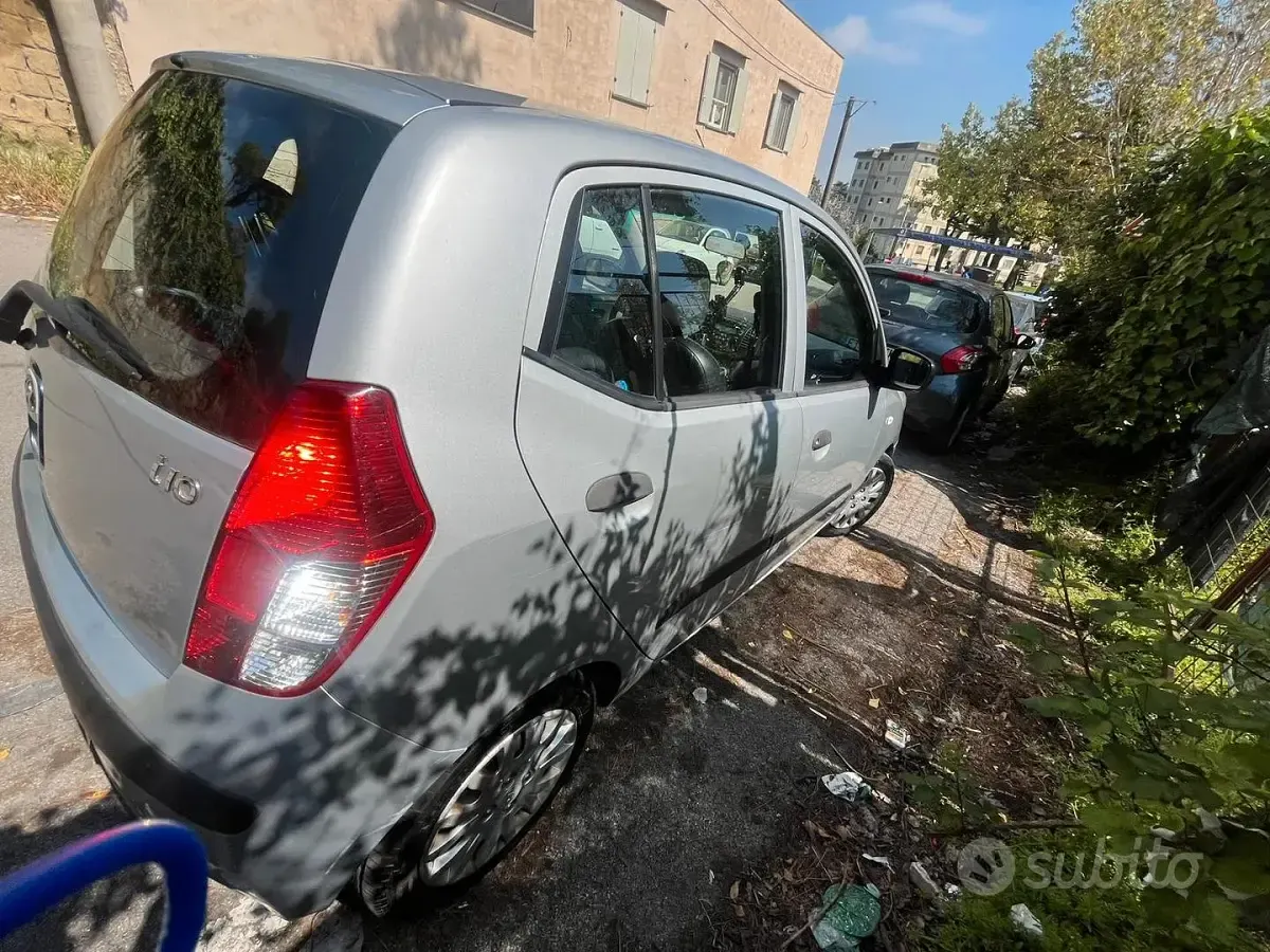 Usata Hyundai i10 66 CV (48 kW) 2009 Grigio Utilitaria