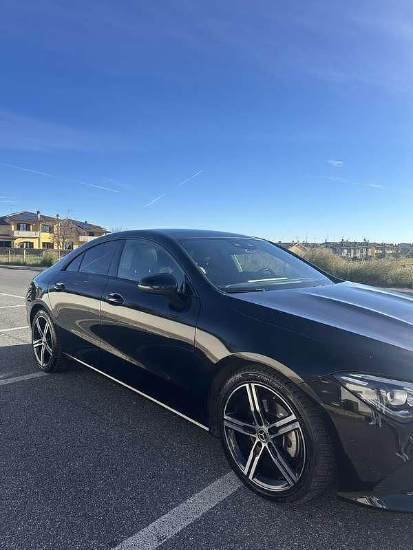 Usata Mercedes CLA180 Executive 116 CV (85 kW) 2022 Nero Berlina