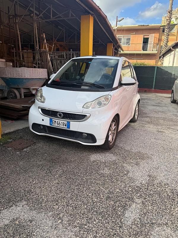 Usata Smart ForTwo Cabrio Pulse 54 CV (39 kW) 2012 Bianco Cabrio