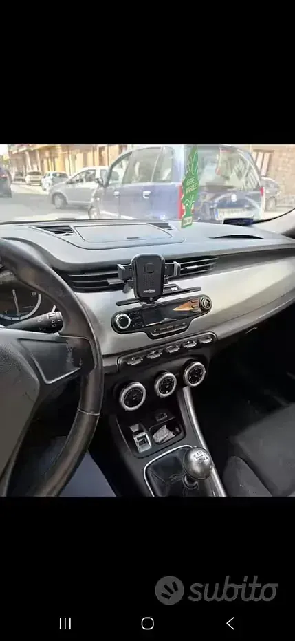 Usata Alfa Romeo Giulietta 120 CV (88 kW) 2012 Grigio Utilitaria