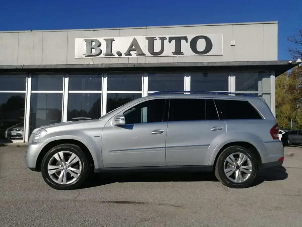 Usata Mercedes GL350 265 CV (194 kW) 2011 Argento SUV