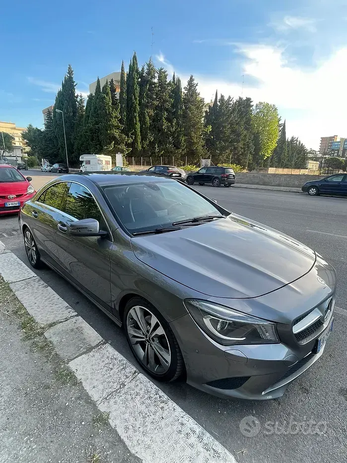 Usata Mercedes CLA220 170 CV (125 kW) 2013 Grigio Coupé