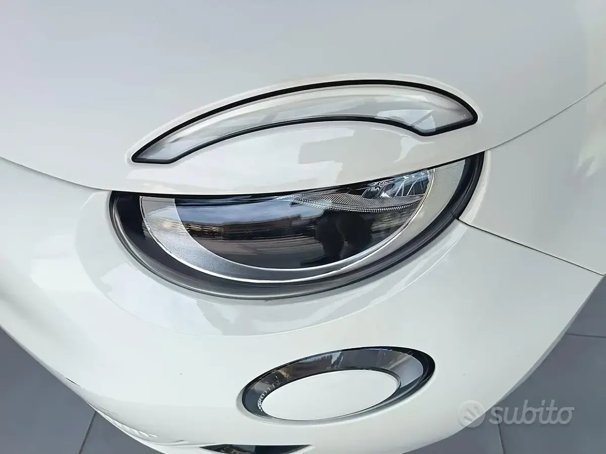 Usata Fiat 500e 42 kW (58 CV) 2024 Bianco Berlina