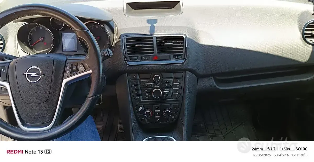 Usata Opel Meriva 101 CV (74 kW) 2012 Grigio Monovolume