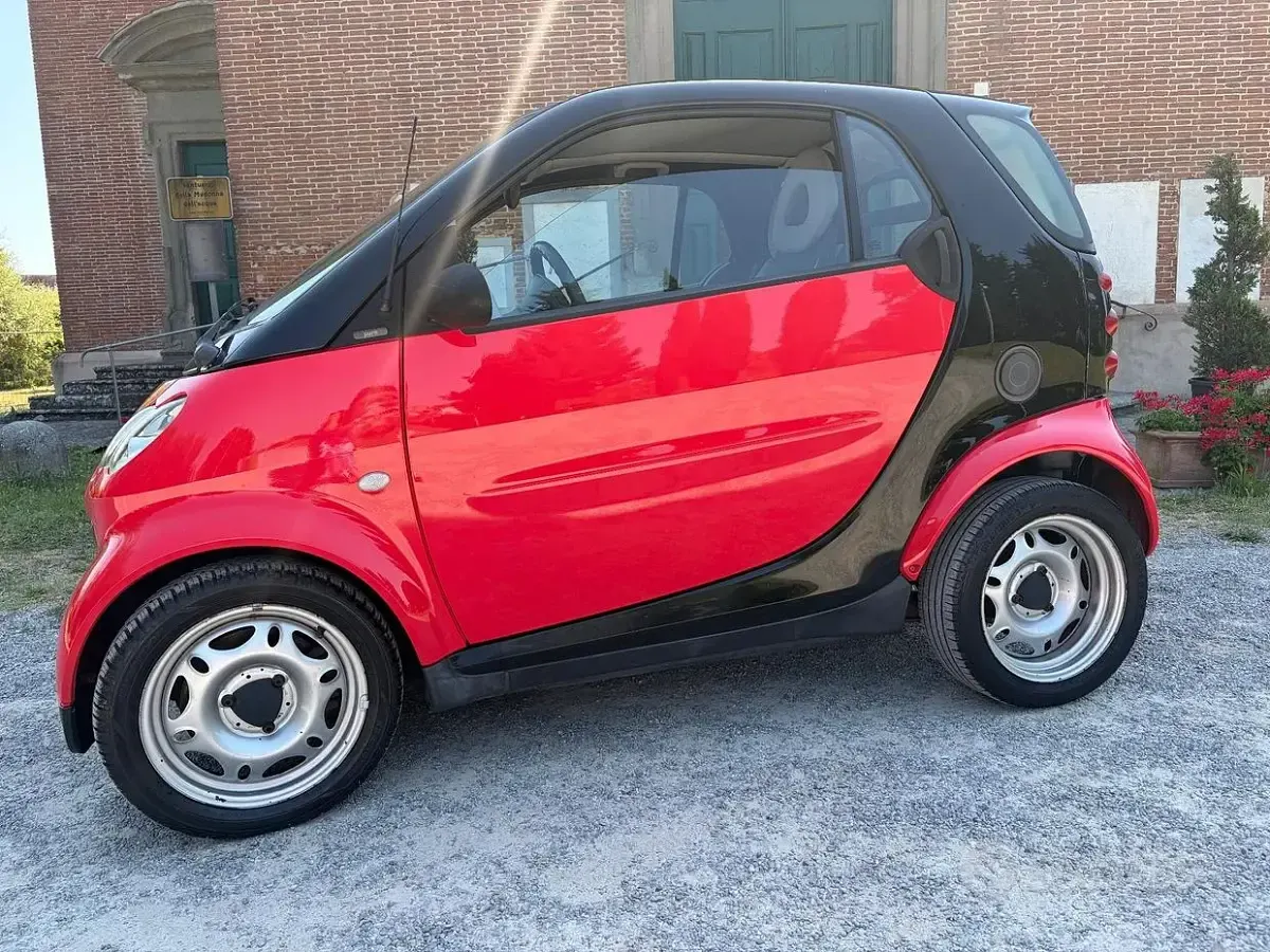 Usata Smart ForFour Passion 75 CV (55 kW) 2004 Rosso Utilitaria