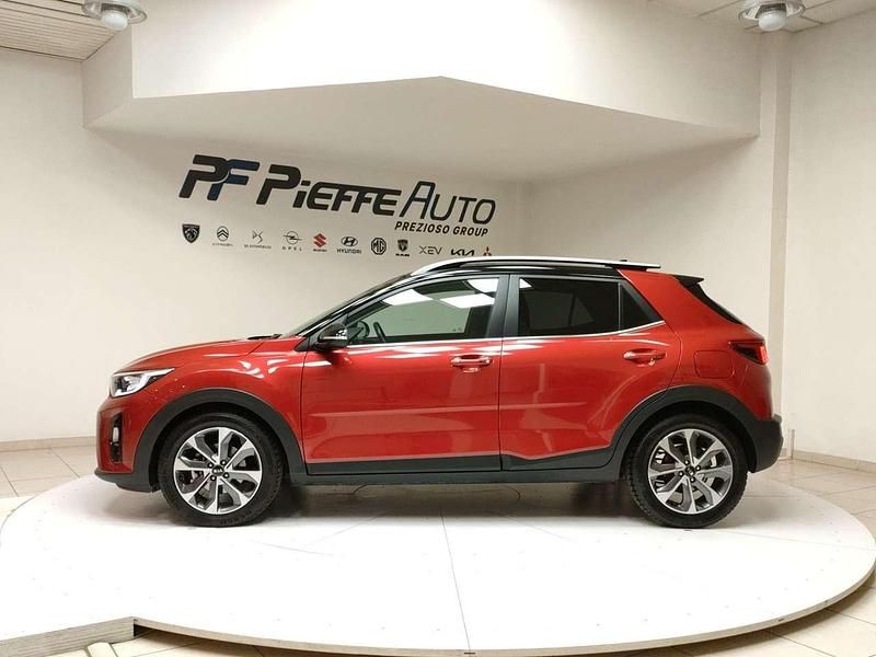 Usata Kia Stonic 120 CV (88 kW) 2018 Rosso SUV