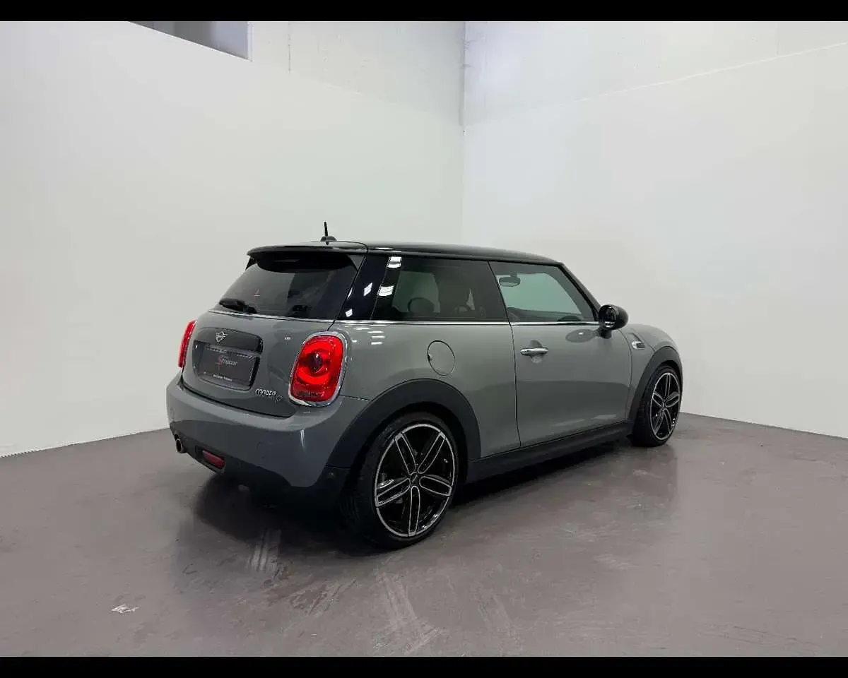 Usata Mini Cooper D 116 CV (85 kW) 2018 Grigia Utilitaria
