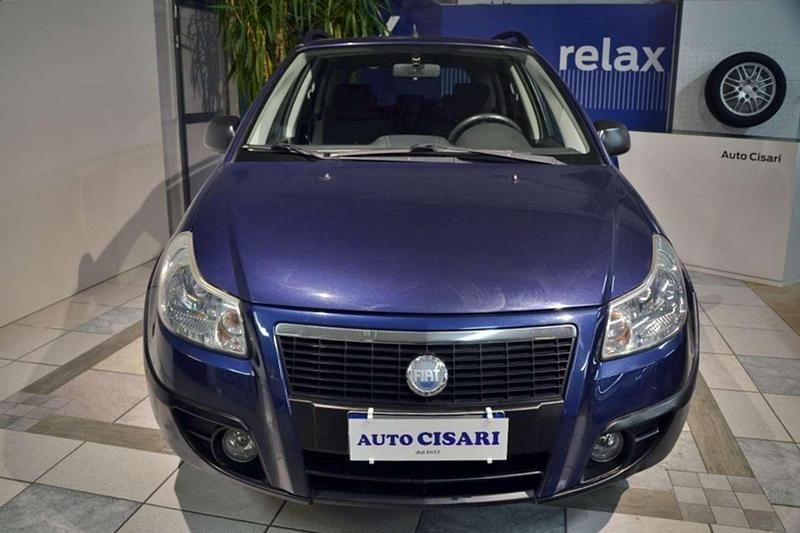 Usata Fiat Sedici Dynamic 107 CV (78 kW) 2006 Blu/azzurro SUV