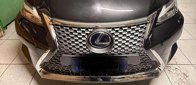 Usata Lexus CT200h Executive Line 99 CV (72 kW) 2018 Berlina