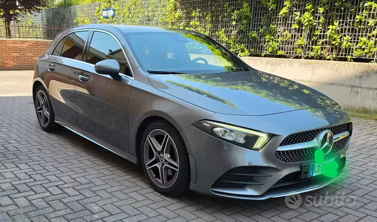 Usata Mercedes A200 Premium 2020 Grigio Berlina