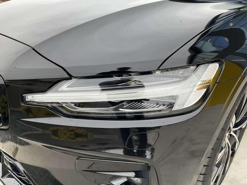 Usata Volvo V60 Plus 197 CV (144 kW) 2023 Bianco Station wagon