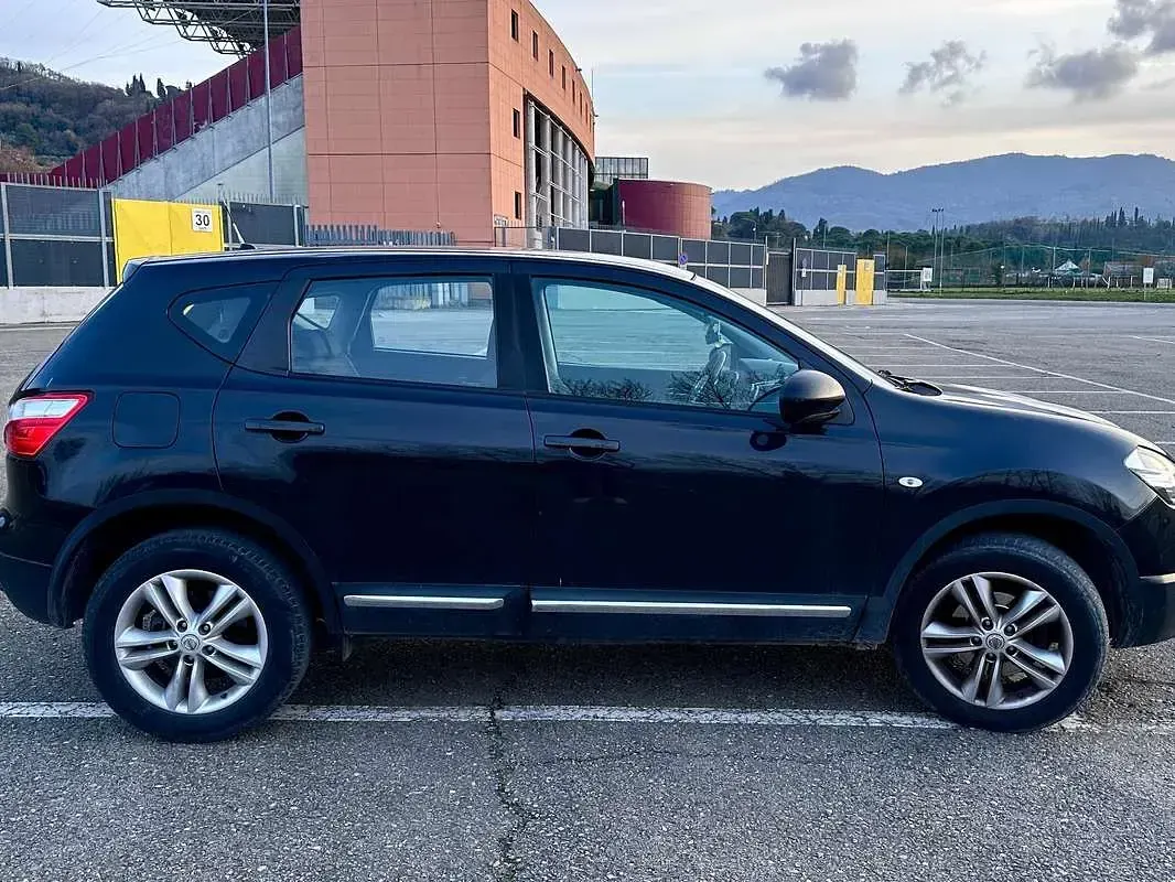 Usata Nissan Qashqai Tekna 150 CV (110 kW) 2010 Nero SUV