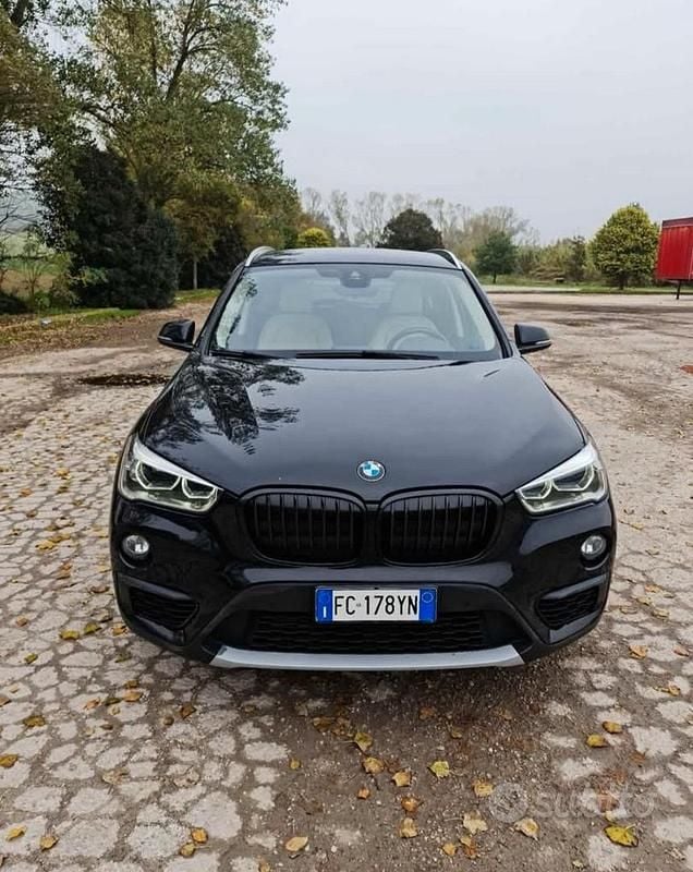 Usata BMW X1 150 CV (110 kW) 2016 Nero SUV