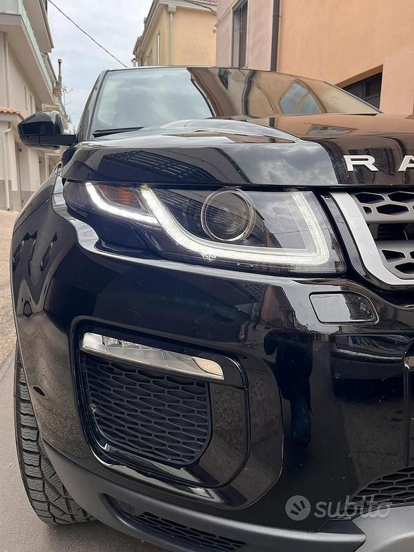 Usata Land Rover Range Rover evoque 2018 Nero SUV