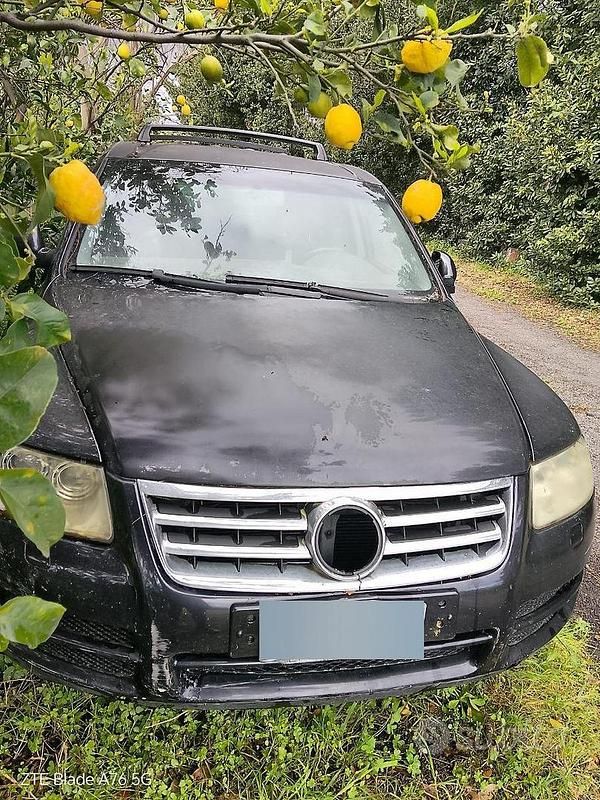 Usata VW Touareg 174 CV (127 kW) 2005 Nero SUV
