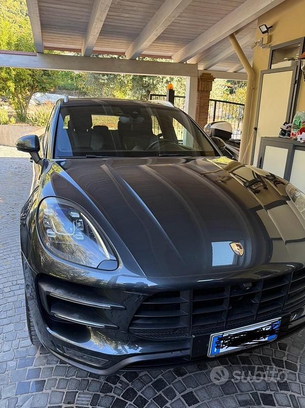 Usata Porsche Macan Turbo 400 CV (294 kW) 2016 Nero SUV