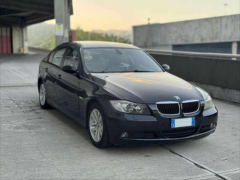 Usata BMW 320 163 CV (119 kW) 2006 Nero Berlina