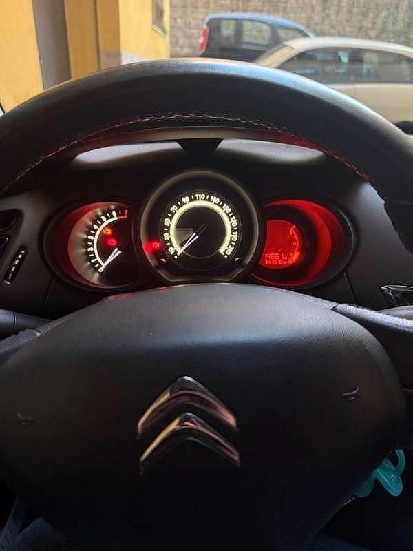 Occasion Citroën C3 PureTech 82 ch (60 kW) 2015 Violet Berline