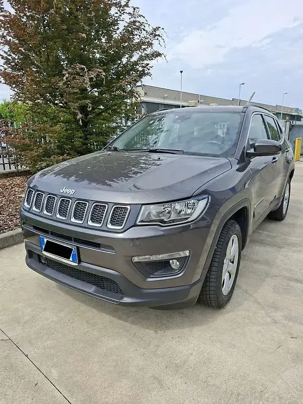 Usata Jeep Compass 140 CV (102 kW) 2019 Grigio SUV