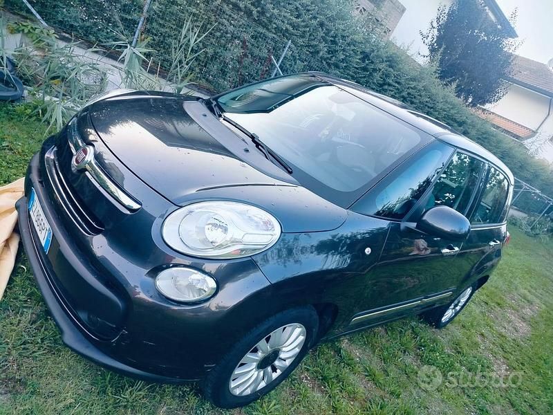 Usata Fiat 500L 105 CV (77 kW) 2015 Nero Monovolume