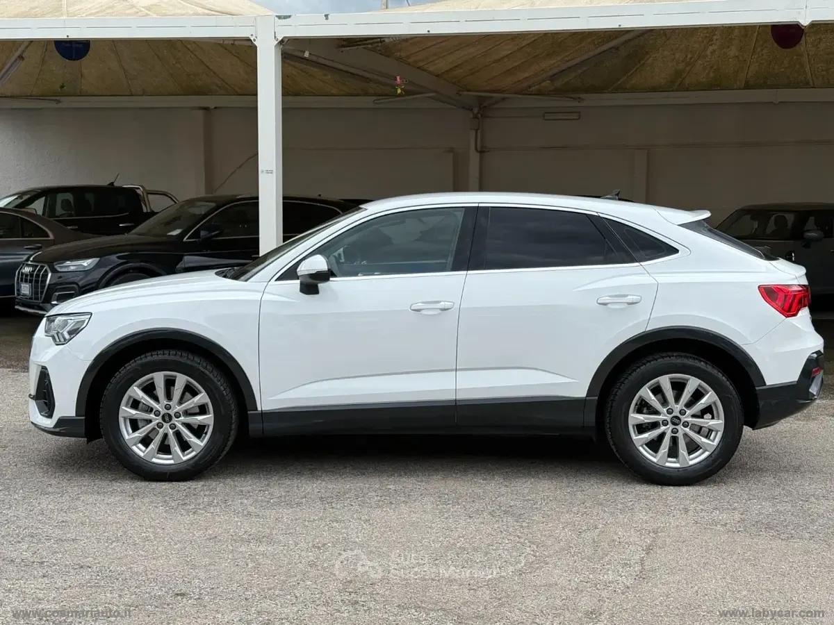 Usata Audi Q3 Sportback Business Plus 150 CV (110 kW) 2023 Bianco SUV