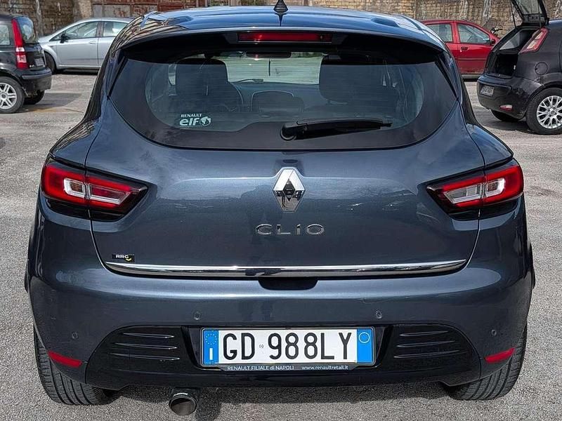 Usata Renault Clio IV Intens 90 CV (66 kW) 2019 Grigio Berlina