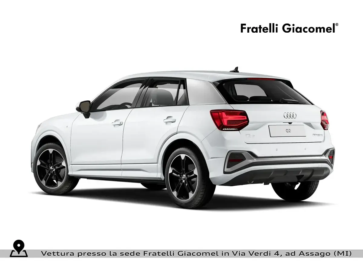 Usata Audi Q2 Ambiente 116 CV (85 kW) 2025 2y bianco ghiacciaio metallizzato SUV