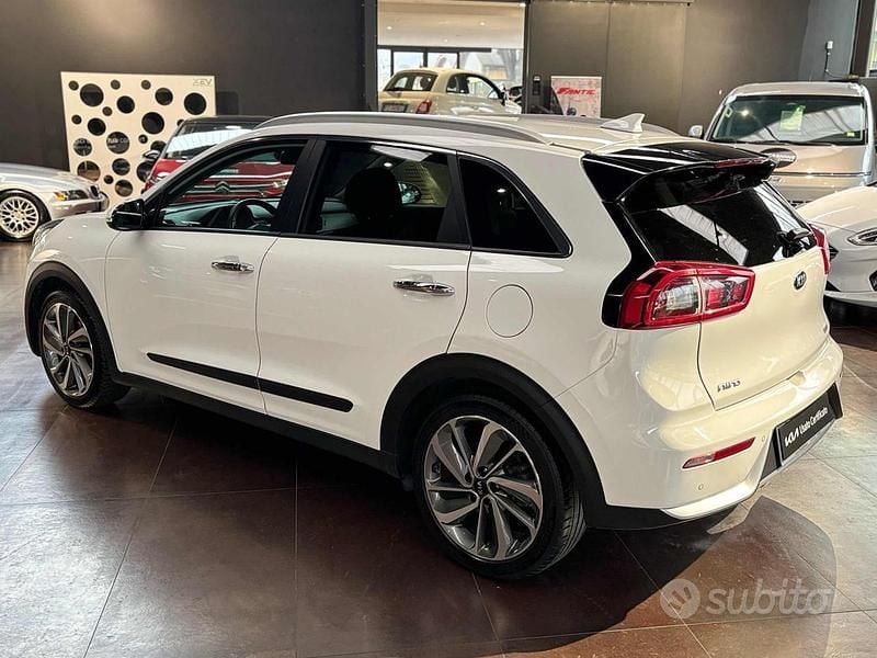 Usata Kia Niro 141 CV (103 kW) 2018 Bianco SUV