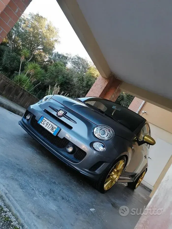Usata Abarth 500C 145 CV (106 kW) 2011 Grigio Cabrio