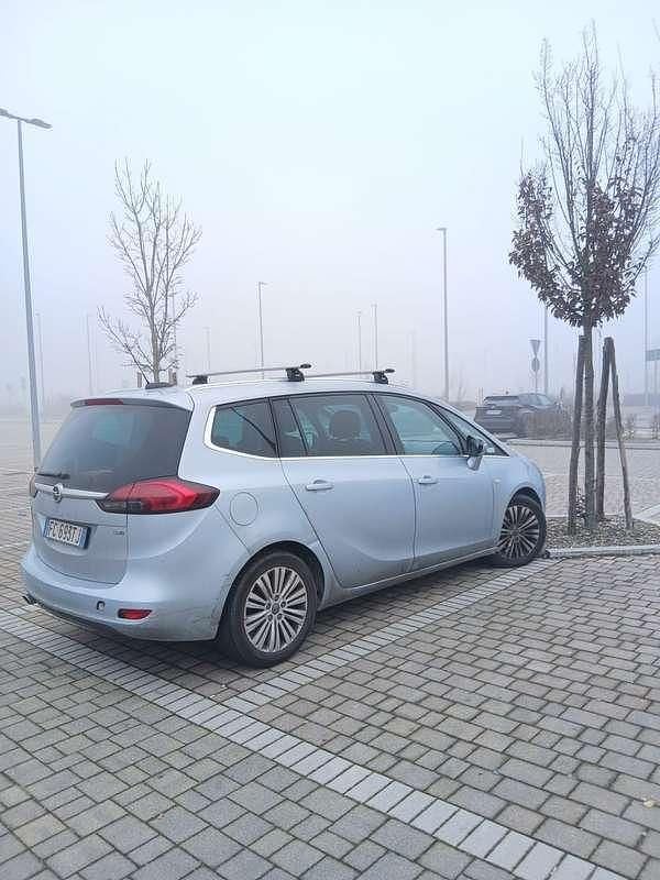 Usata Opel Zafira Tourer Cosmo 131 CV (96 kW) 2016 Monovolume